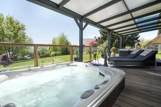 FR REFERENCES pergola abriter un spa 2 Cocooon - Votre bulle de bien-être à domicile