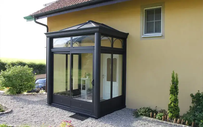 Sas d’entrée en aluminium