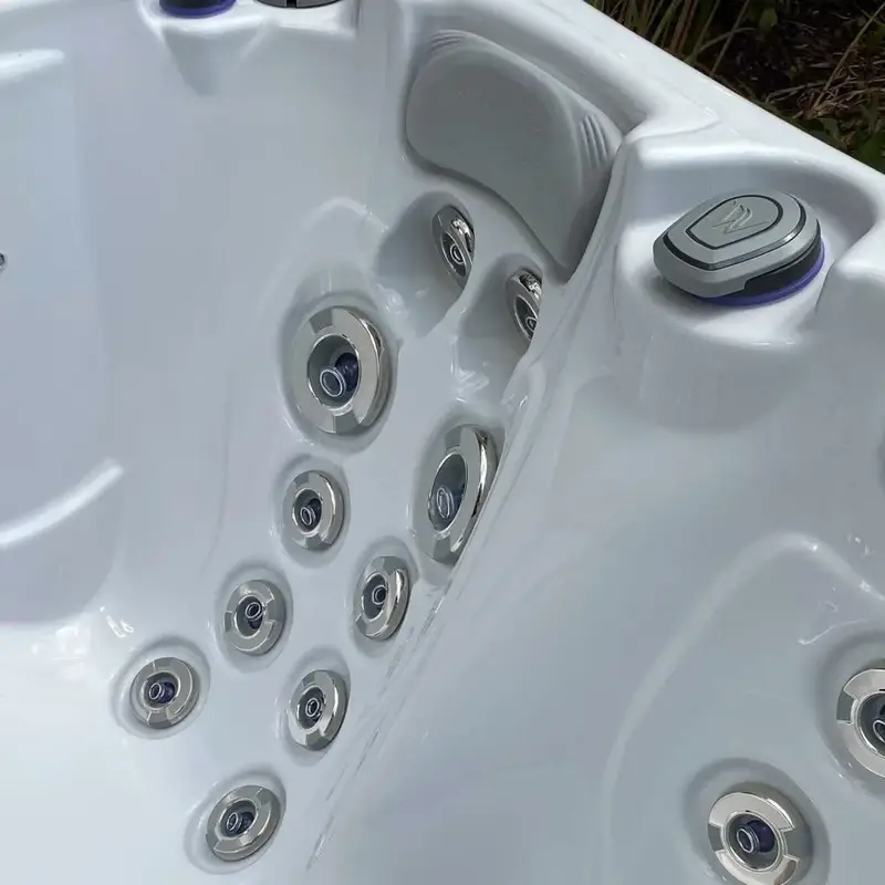 Spa Wellis Manhattan Life 3 places – CityLife – vue 4