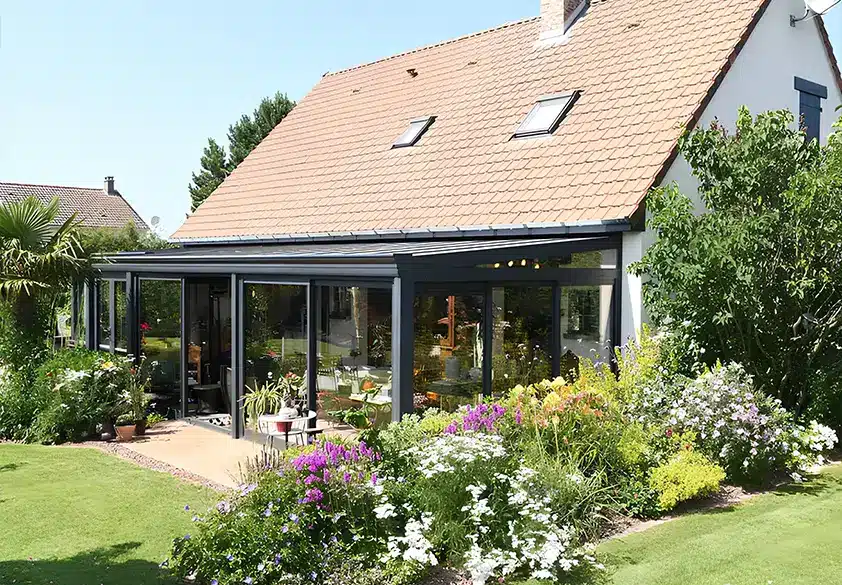 Véranda Agate en extension moderne