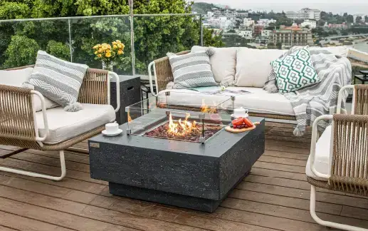 Mobilier extérieur et brasero